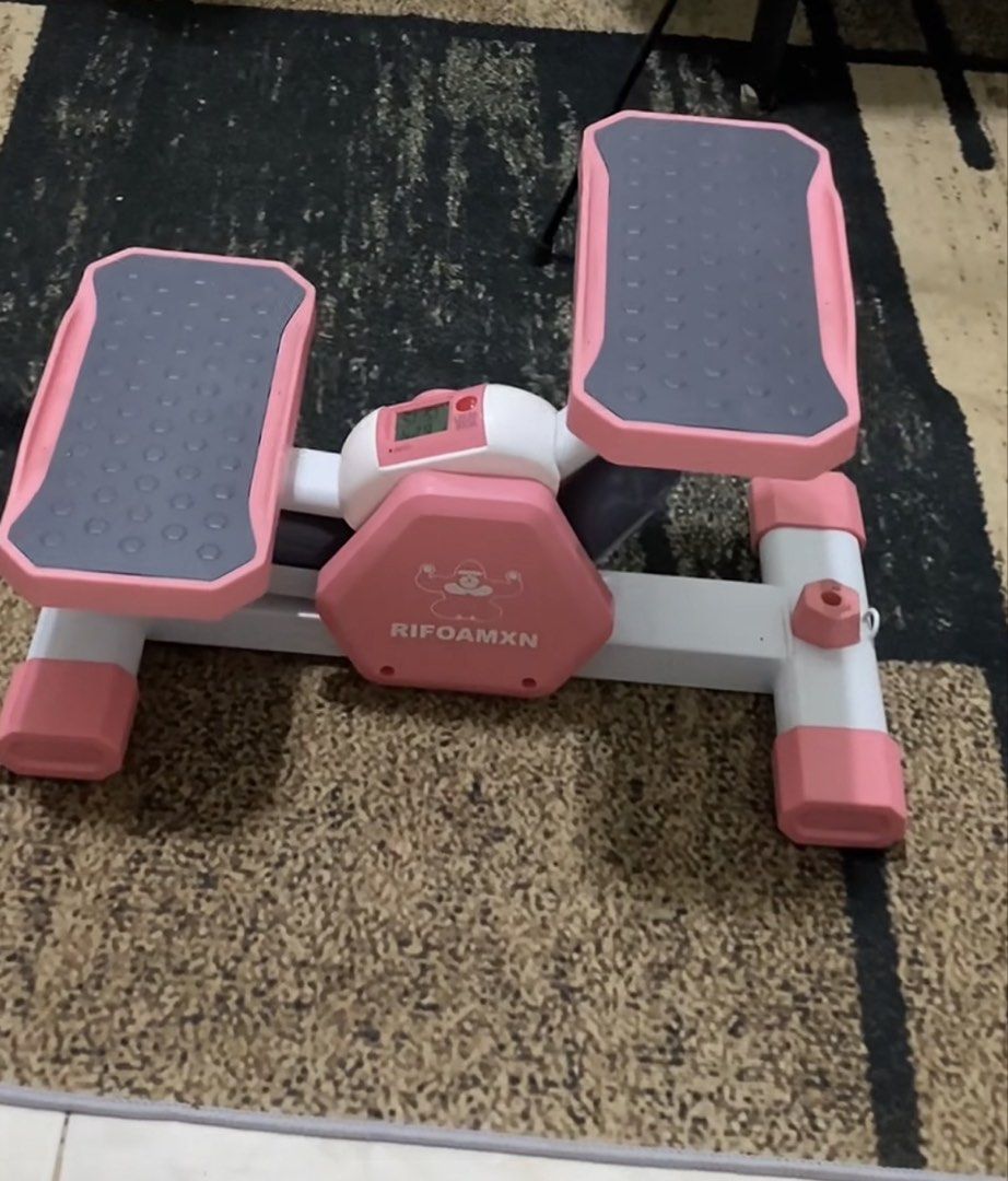 V-Stepper Mini Side Stepper Machine | RIFOAMXN (Category: Cardio & Fitness Machines) located in Manila. Submitted by k9kitty2 (Listing ID 1465007484, Image 2). Description: good as new, rarely ever used! complete inclusions + battery rfs: got a walking pad instead 📍 bagong ilog, pasig RIFOAMXN Mini Stepper Upgraded (Pink & White) - Resistance: Dual hydraulic system for a smooth workout - Tracking: Built-in LCD display screen for stats - Safety: 