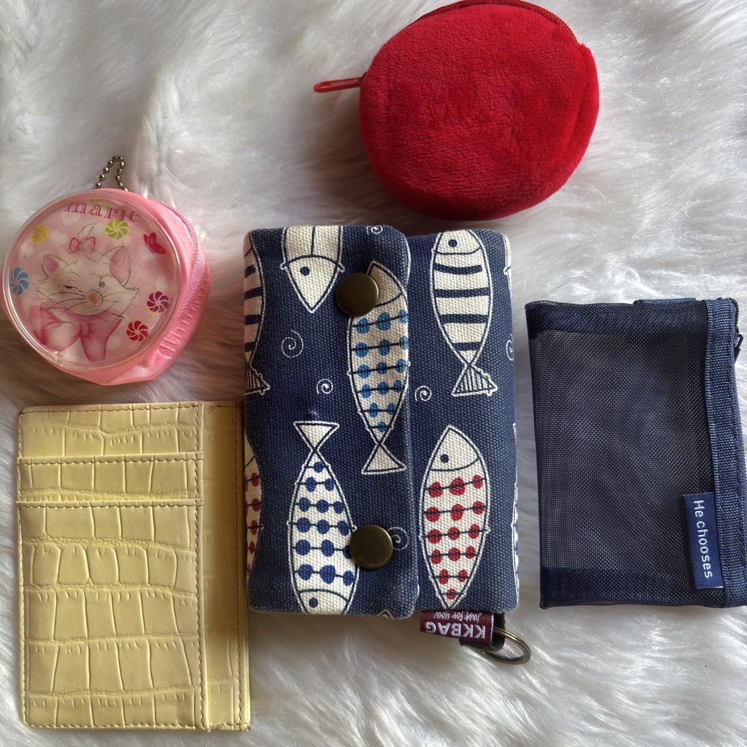 Wallet/Purse Bundle (Category: Wallets & Card holders) located in Lubao. Submitted by saicells (Listing ID 1465005148, Image 1). Description: .