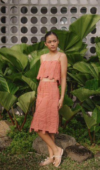 Wear Anika Milene Skirt and Top - Bright Clay (Category: Skirts) located in Las Pinas. Submitted by bsky96 (Listing ID 1434664310, Image 1). Description: From their newest summer collection! Impulse buy Top retails for Php 3,500 Skirt retails for Php 4,200 Selling both (as a set only) for Php 6,200.
