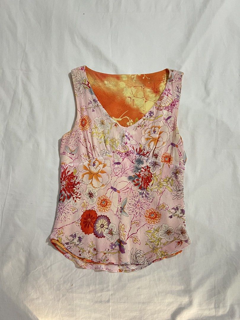 Whimsy faircycore Vintage Reversible Top (Category: Others Tops) located in Bagabag. Submitted by segundavita (Listing ID 1465127950, Image 2). Description: .