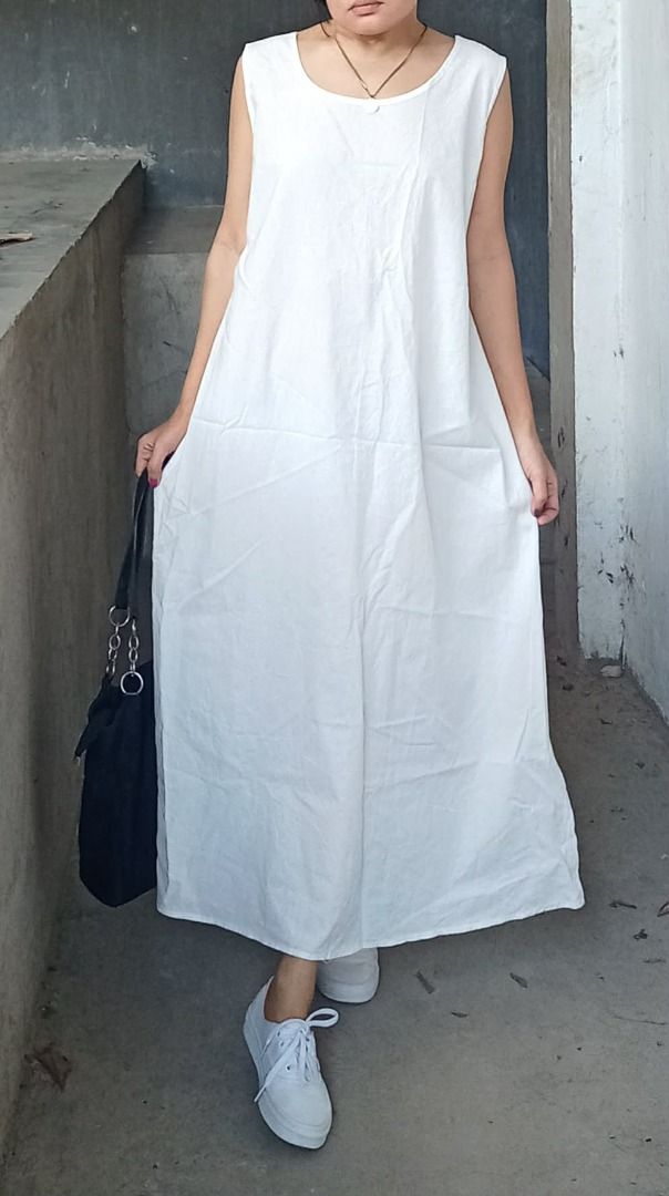 White Linen summer slip dress (Category: Dresses) located in Davao. Submitted by irisrazona16792 (Listing ID 1464987536, Image 2). Description: Bust 42 Waist up 46 L 50 mall quality.