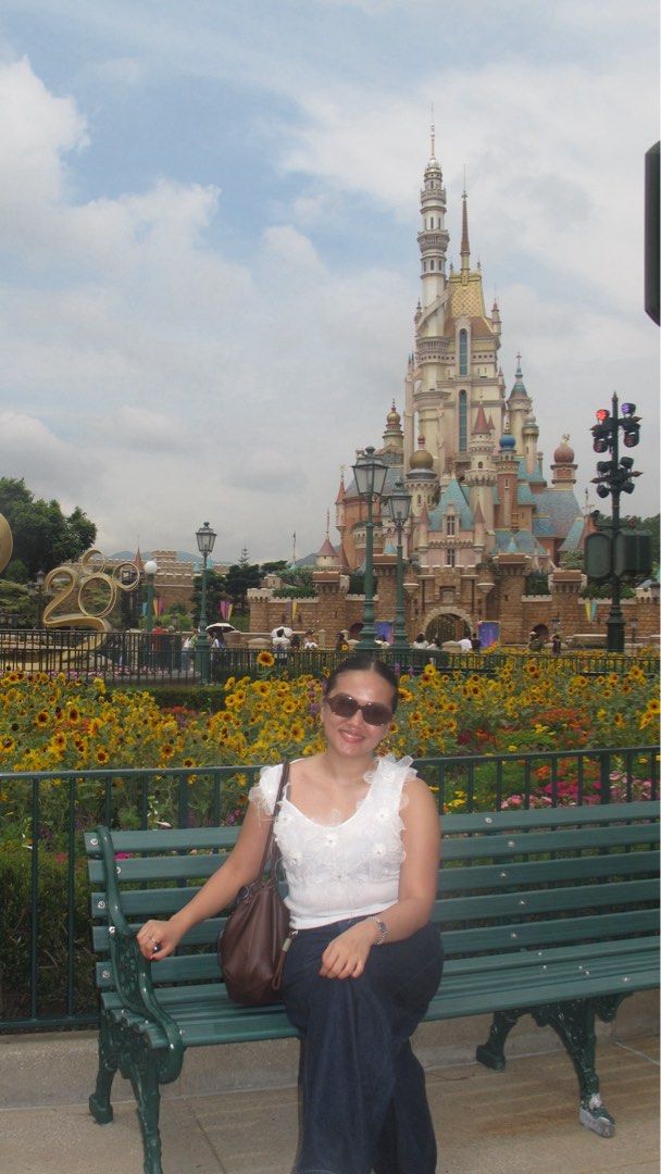 White Whimsy Top (Category: Blouses) located in Quezon City. Submitted by jeysss (Listing ID 1465008999, Image 3). Description: .