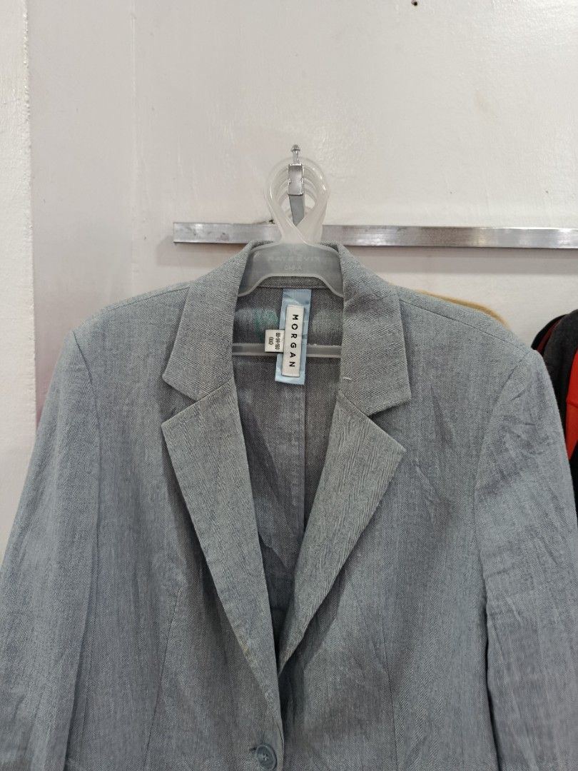 Y2k Morgan Gray Herringbone Blazer Jacket (Category: Coats, Jackets and Outerwear) located in Bacolod City. Submitted by empatees (Listing ID 1465024024, Image 3). Description: - Brand: Morgan - Color: Neutral gray - Closure: Single button - Pockets: Two lower pockets - Details: Classic lapel collar and fully lined interior - Sizing: Korean sizing tag inside - Condition: Great for both workwear and casual styling.