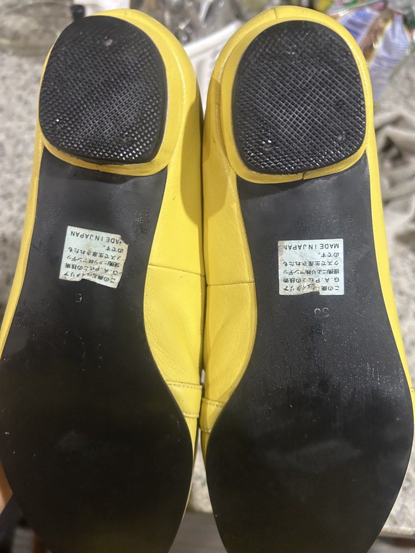 Yellow &white loafers size 36 (Category: Loafers) located in Cavite. Submitted by cecitrifthshop (Listing ID 1465110003, Image 2). Description: These yellow and white leather loafers appear to be vintage horsebit moccasins made in Italy..