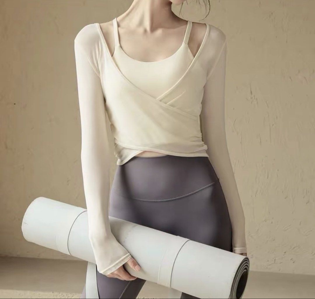 yoga mesh long sleeve (Category: Activewear) located in Manila. Submitted by houseofzhu (Listing ID 1465164732, Image 1). Description: small.