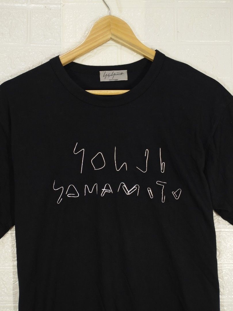 YOJI YAMAMOTO (Category: Luxury Apparel) located in Baguio. Submitted by dansteals (Listing ID 1465130354, Image 2). Description: 29 X 21 LARGE.