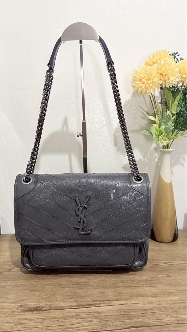YSL NIKI MEDIUM (Category: Luxury Bags & Wallets) located in Manila. Submitted by curatedfromjapan (Listing ID 1464983224, Image 1). Description: 💯authentic/Guaranteed japan sourced bag.