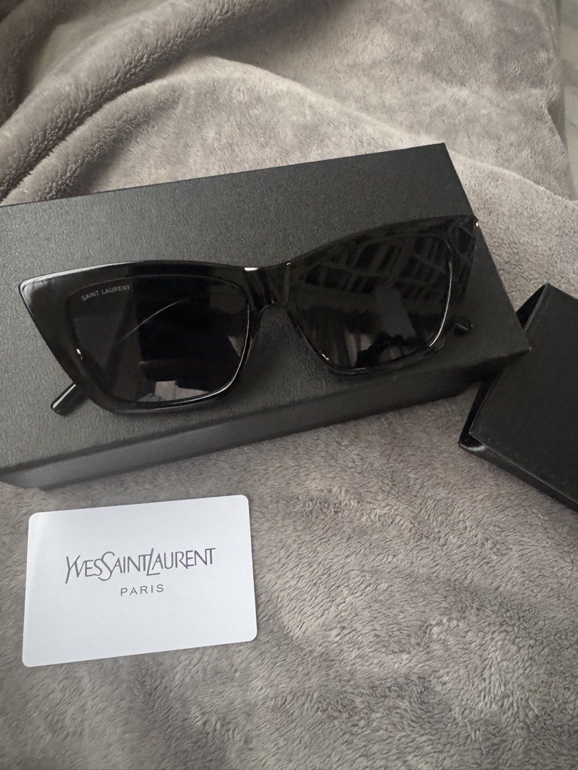 YSL Sunglasses (Category: Sunglasses & Eyewear) located in Iloilo. Submitted by acapnorie967830 (Listing ID 1464986460, Image 1). Description: YSL high quality sunglasses With box New .