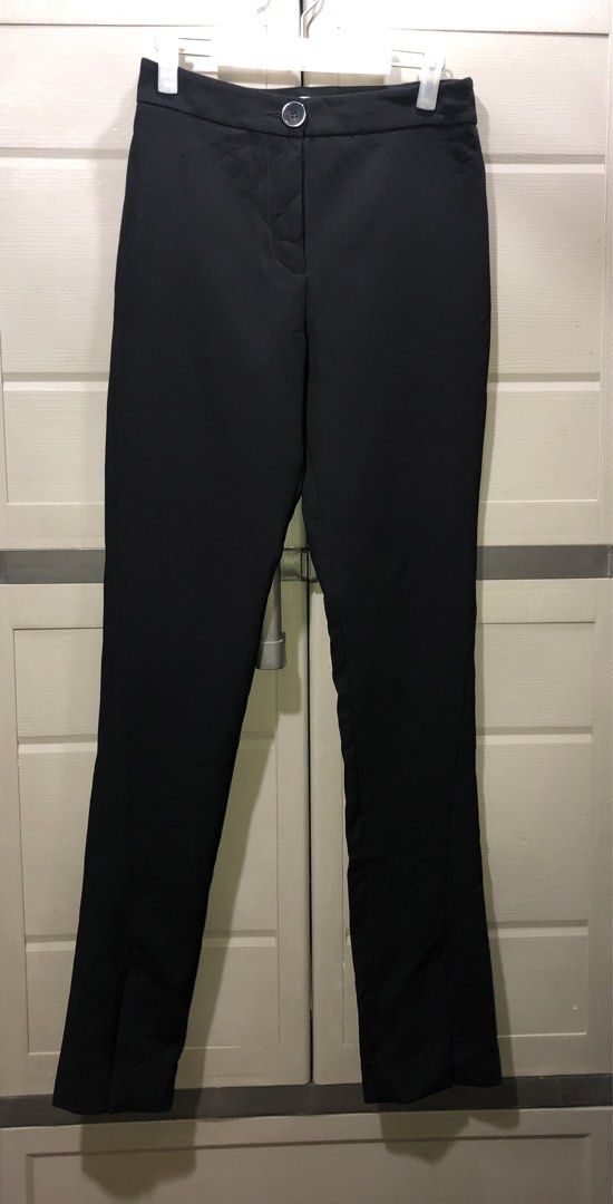 Zara Black Pants (Category: Other Bottoms) located in Cebu City. Submitted by jiselle_fecollection (Listing ID 1465158495, Image 2). Description: -size: XS -can fit 27-28 waistline -L-42.5 -Black -zipper and button closure -100%polyester -no side pocket.