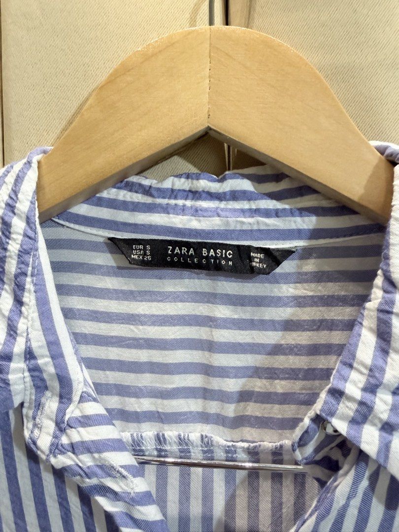 Zara Button Down Longsleeve (Category: Longsleeves) located in Manila. Submitted by glamstylemnl (Listing ID 1465145539, Image 2). Description: ♡ SIZE: M ♡ BUST: 35 ♡ Swipe left to see the actual color & details ♡ vertical stripes / single chest pocket ♡ HQ • 10/10 ♡ Ready to wear 👚.