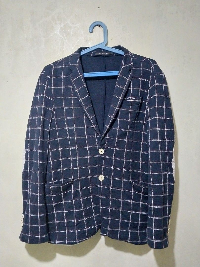 Zara Man Grid Checked Navy Blue Blazer (Category: Coats, Jackets and Outerwear) located in Manila. Submitted by PrinceDani.Clothing (Listing ID 1465006442, Image 2). Description: zara man grid checkerd blazer small 20in width 26in length excellent condition .