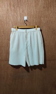(Category: ) located in . Submitted by gsthrift (Listing ID 1465056942, Image 1). Description: .