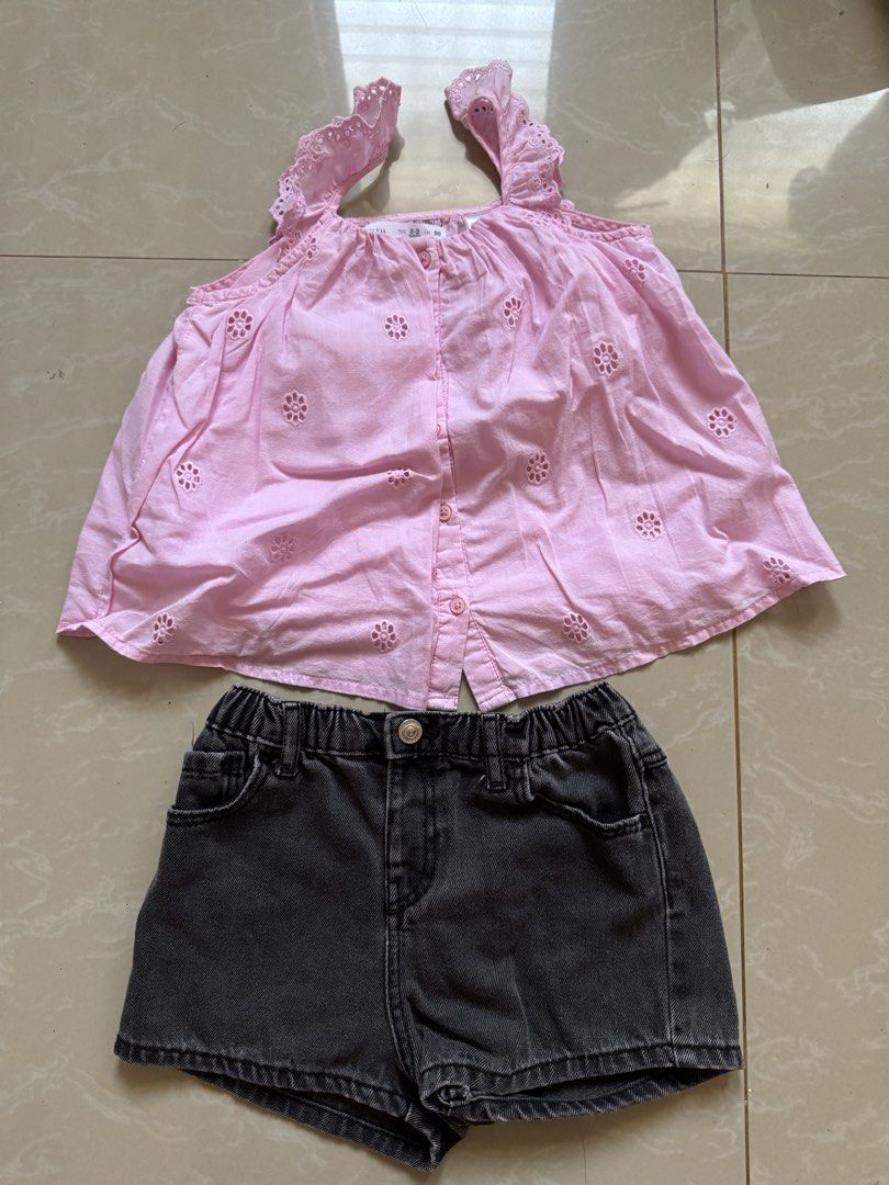 Zara set (Category: Babies & Kids Fashion) located in Davao. Submitted by twogirlsapparel (Listing ID 1465009398, Image 1). Description: Size 2-3.