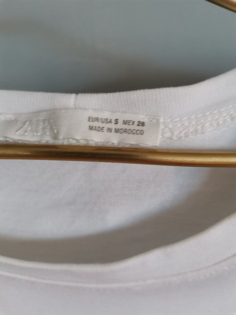 zara shirt (Category: Shirts) located in Quezon City. Submitted by charlottescollection (Listing ID 1464980738, Image 2). Description: original zara shirt can fit till size semi large used twice .