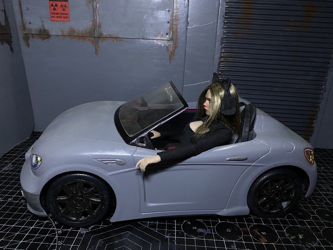 1/6 scale car (Category: Vehicle & Diecast Models) located in Quezon City. Submitted by dormammucinder (Listing ID 1459617314, Image 3). Description: 1/6 scale car - 350 - kasya 1/6 scale - painted Gcash QC area.