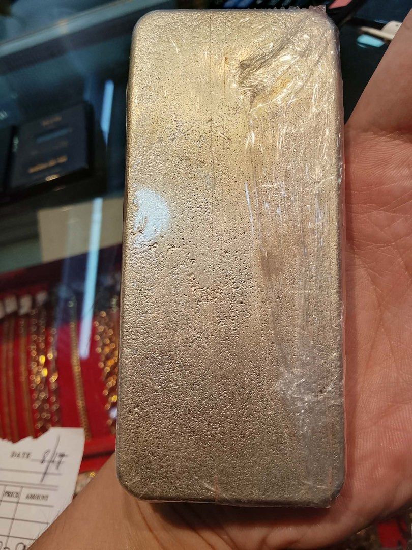 1kilo pamp silver bar 999 (Category: Announcements) located in Bulacan. Submitted by free.wiseywiseywisey (Listing ID 1459564085, Image 2). Description: For sale 1kilo pamp silver bar 999 Meet up iscolta street binondo Manila Pm sa interesado.