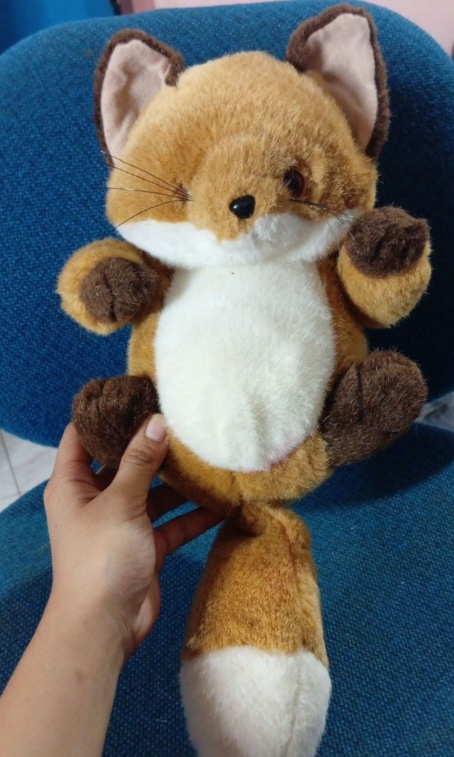 29cm cute realistic fox stuffedtoys (Category: Plushies & Soft Toys) located in Echague. Submitted by manikaisabelavarietyshop (Listing ID 1459657908, Image 2). Description: 29cm cute realistic fox stuffedtoys.