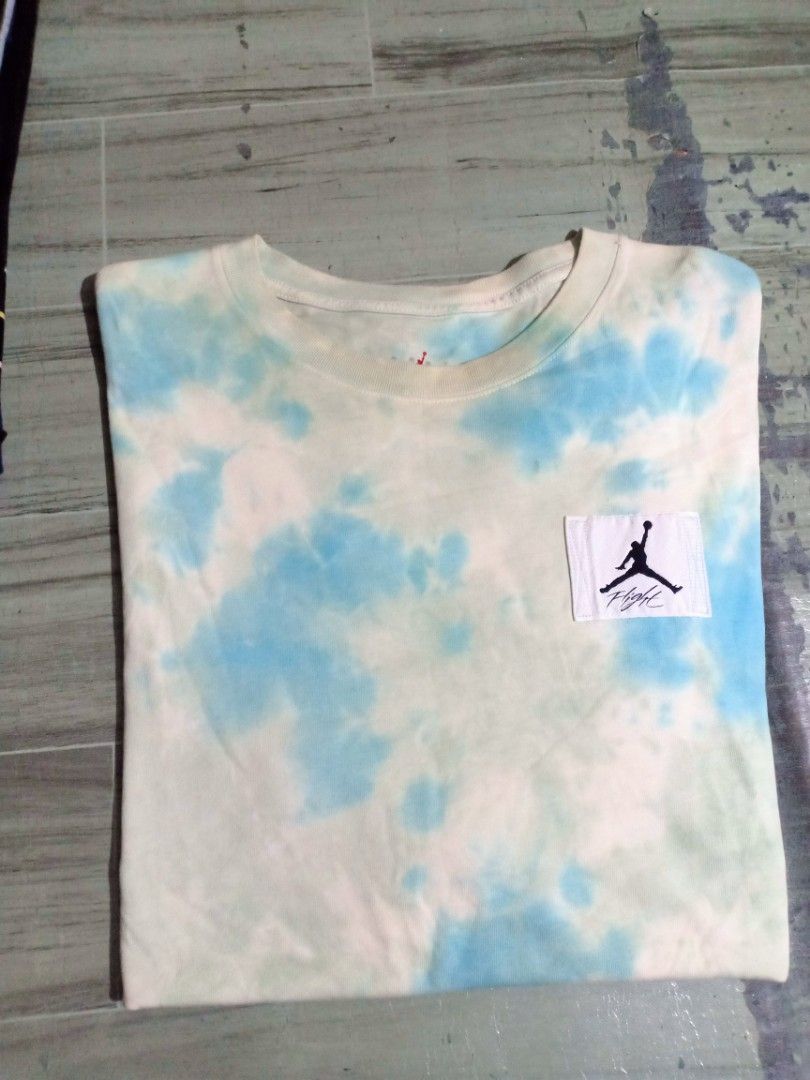2 MEN T SHIRTH 500 EACH ONLY (Category: Tshirts & Polo Shirts ) located in Pasig City. Submitted by thrifttofit (Listing ID 1459595019, Image 1). Description: BALENCIAGA x ADIDDAS SIZE XL CONDITION 8/10 W-25 L-28 JORDAN TIDIE TSHIRT SIZE XL CONDITION 9/10 W-24 L-28 PASIG CITY❤️.