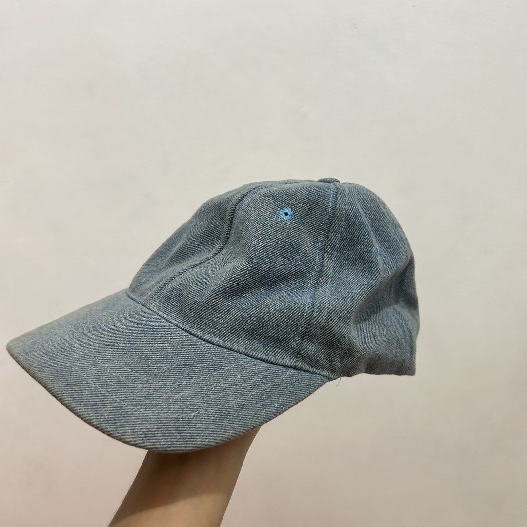 2 Vintage Cap for 100 (Category: Caps & Hats) located in Cavite. Submitted by _schmyla (Listing ID 1459576803, Image 2). Description: .