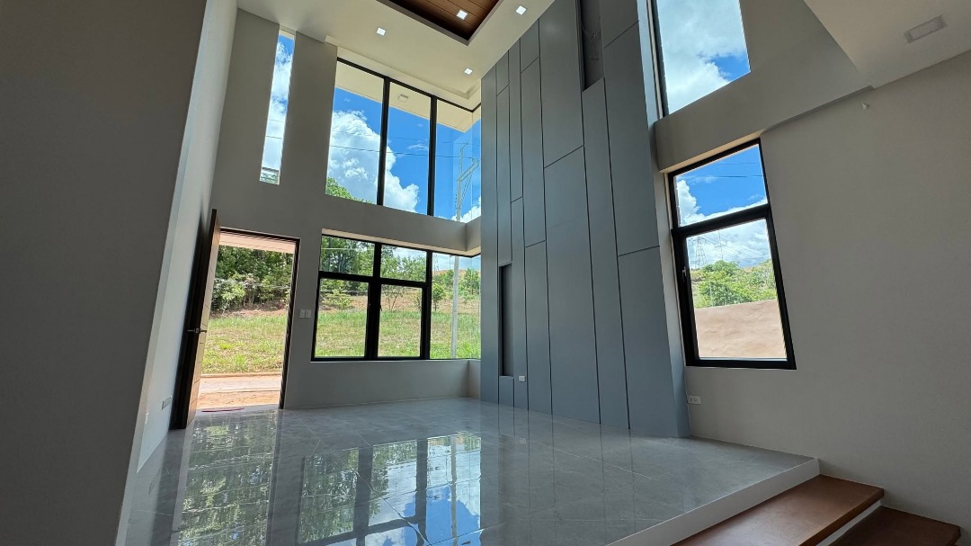 (Category: ) located in . Submitted by raincomito (Listing ID 1459598985, Image 1). Description: .