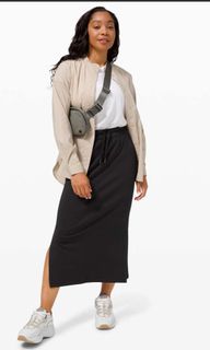 （分類：）位於 。 由 lululemonseller 提交（商品編號 1459627907，圖片 1）。簡介： 。