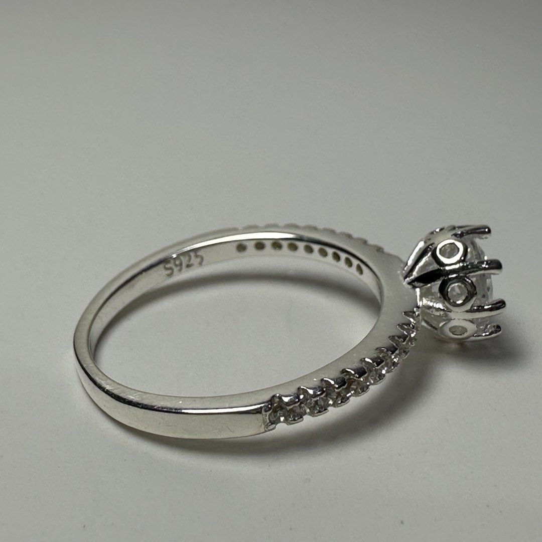925 italy silver ring 2g (Category: Rings) located in Pakil. Submitted by primrosehearts (Listing ID 1459587921, Image 3). Description: authentic 925 italy silver with stamping hypoallergenic STONES ARE UNTESTED! size: 7 grams: 2g .