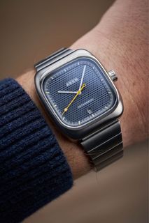 （分類：）位於 。 由 High.Horology 提交（商品編號 1459540448，圖片 1）。簡介： 。