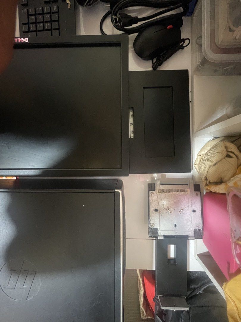 - (WORKING) OLD DESKTOP COMPUTER FOR SALE (Category: Desktops) located in Quezon City. Submitted by keyemol (Listing ID 1459597323, Image 2). Description: - (WORKING) OLD DESKTOP COMPUTER FOR SALE —₱4,000 ONLY! Specs: • Intel Core i5 3rd Gen • 4GB RAM • 500GB HDD • 19” Wide Monitor (DELL) • Class B condition • Good for basic school/work tasks, browsing, documents, etc. Selling Price: ₱4,000 ONLY Selling as-is. • Good option for students looking f