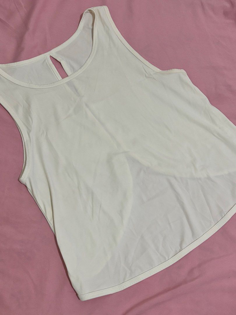 Activewear Top from Air Active (Bundle of 3) (Category: Activewear) located in Caloocan City. Submitted by tineq (Listing ID 1459531252, Image 1). Description: - Bundle of 3 activewear tops - White sleeveless tank with back cutout - Black short-sleeve zip-up jacket with contoured seams - Light blue short-sleeve tee with contoured seams - Comfortable and stretchy material - Ideal for workouts, casual wear, or sports Bought from AIR ACTIVE; RFS: de