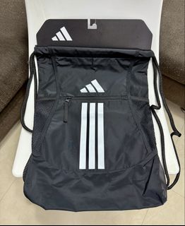 (Category: ) located in . Submitted by thecuratedfind (Listing ID 1459502803, Image 1). Description: .