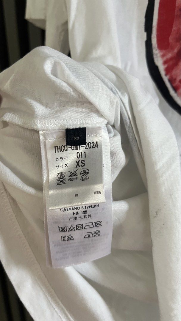 ALEXANDER MCQUEEN T-SHIRT (Category: Tshirts & Polo Shirts ) located in Baguio. Submitted by vercale (Listing ID 1459572902, Image 3). Description: ALEXANDER MCQUEEN T-SHIRT Like New Size XS on tag Actual Dimensions 18 width x 26” height Needs washing lang po na stock sa box From Personal Box .