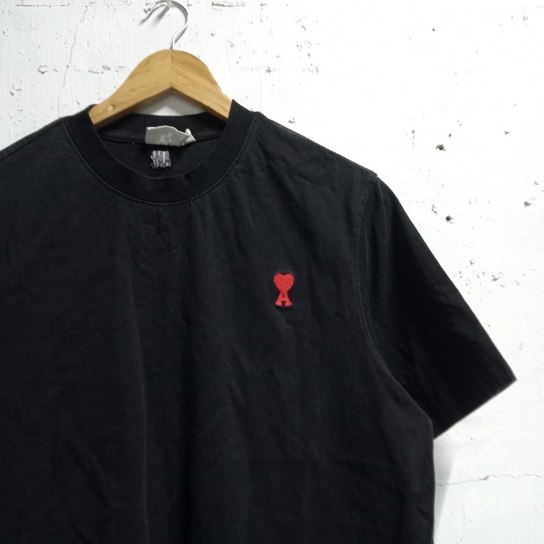 AMI SHIRT (Category: Tshirts & Polo Shirts ) located in Bayombong. Submitted by Gentlemans_ClosEt (Listing ID 1459503266, Image 2). Description: AMI SHIRT SIZE MEDIUM ON TAG DIMES: W20.5 x L26 9/10 COLOR RATE GOOD CONDITION NO ISSUE.