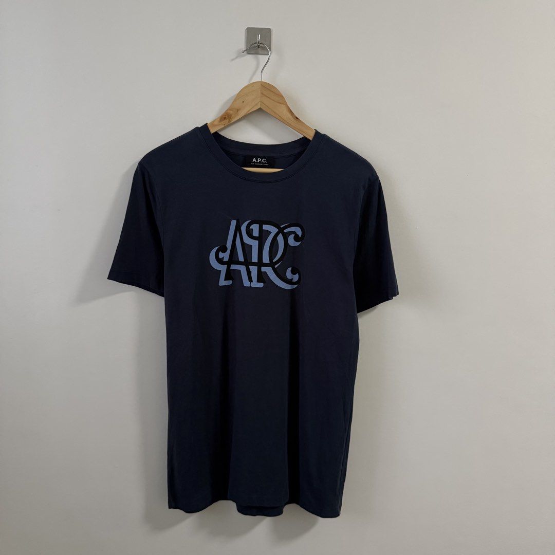 A.P.C Cursive Design Logo (Category: Tshirts & Polo Shirts ) located in Paniqui. Submitted by justyntrouves (Listing ID 1459514613, Image 1). Description: (Legit/ Authentic✅) Tag Size: Small (Dimensions in inches) Width: 19.5 Length: 28 Condition: 9/10 Buyer will shoulder the shipping fee. Check all photos before purchasing. For any questions, feel free to ask..