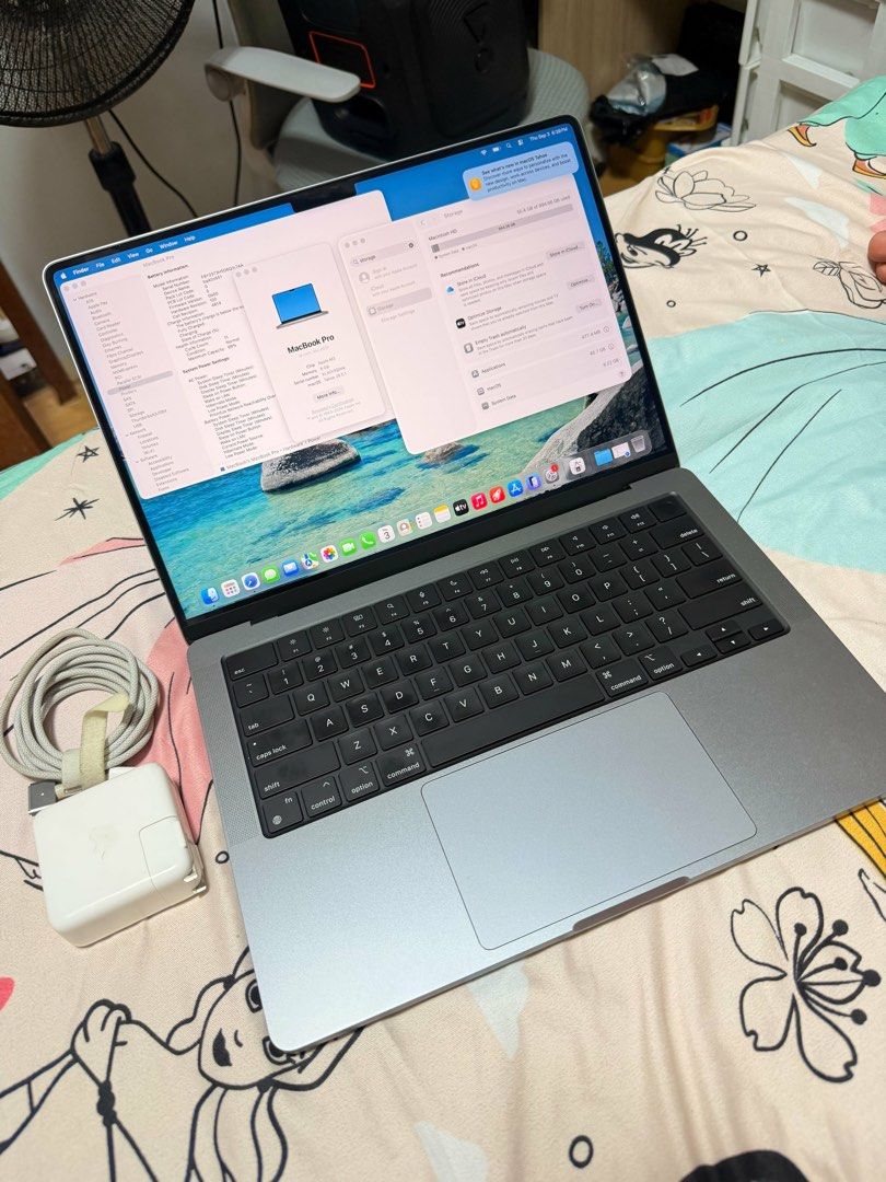 apple-macbook-pro-14-inch-m3-chip-8gb-ram-1tb-ssd-computers-tech