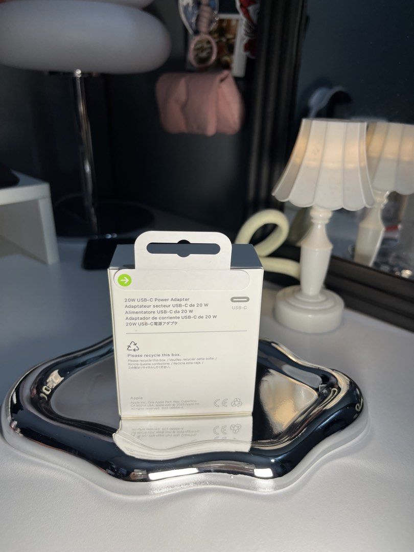Apple USB-C 20W Power Adapter Charger (Category: Chargers & Cables) located in Dasmarinas. Submitted by chesnut97 (Listing ID 1459622346, Image 2). Description: - Genuine Apple USB-C 20W Power Adapter - Standard white color - Fast charging for iPhones and other USB-C compatible devices - Compact and portable design - Official Apple product.