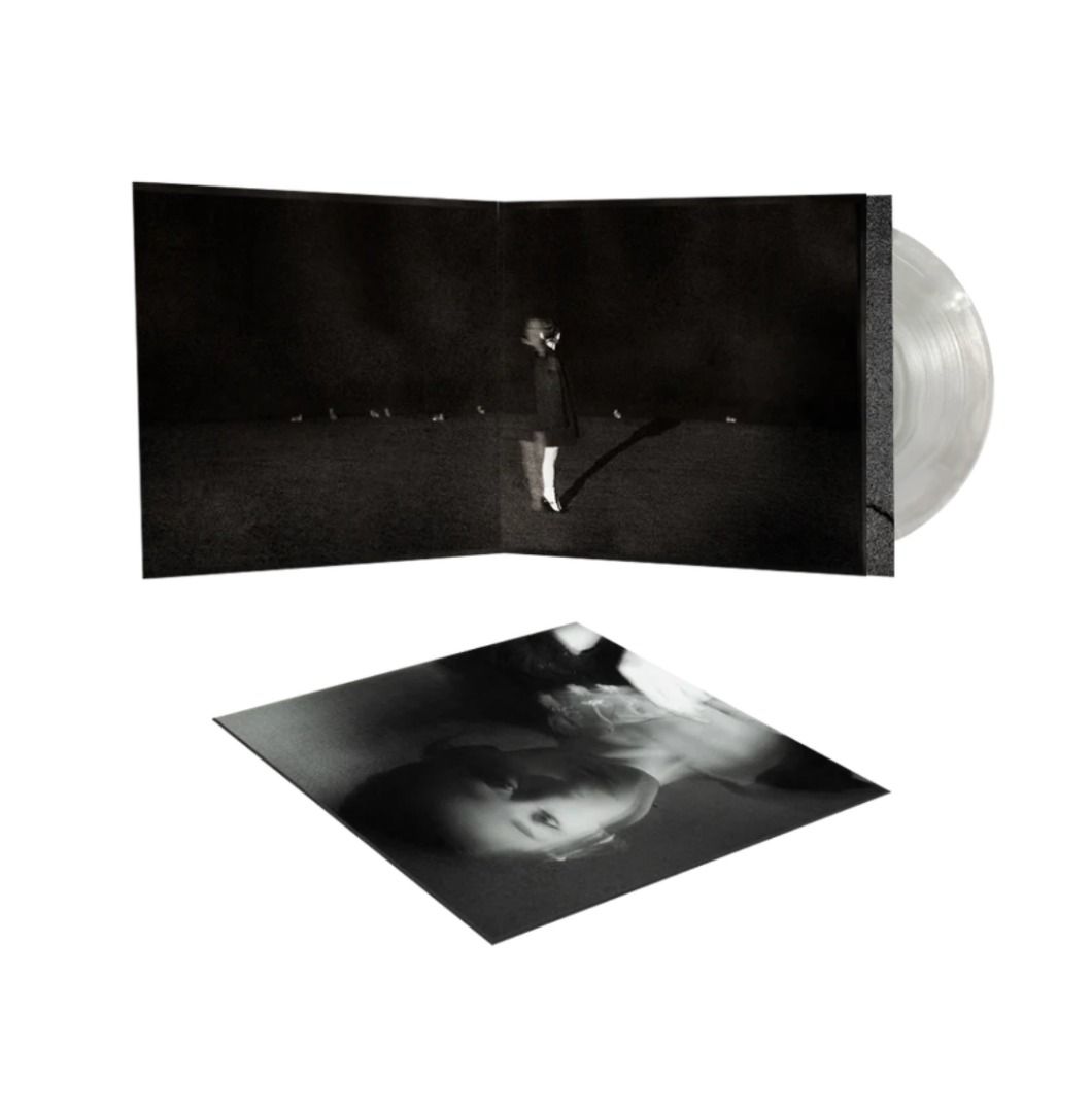 Ariana Grande - petal (store exclusive, cloudy gray girl vinyl) （分類：音樂與媒體 - 黑膠碟）位於 Hong Kong。 由 whitestripes_ 提交（商品編號 1459615222，圖片 3）。簡介： store exclusive cloudy gray girl vinyl, gatefold jacket. printed die-cut inner sleeve, 16-page 12x12” booklet featuring lyrics and photos. 1. kiss me 2. hate that i made you love me 3. petal 4. stay 5. oh well 6. big feelings 7. freak 8. warning signs (interlude) 9. like i do 10. never get over me 11. bad thin