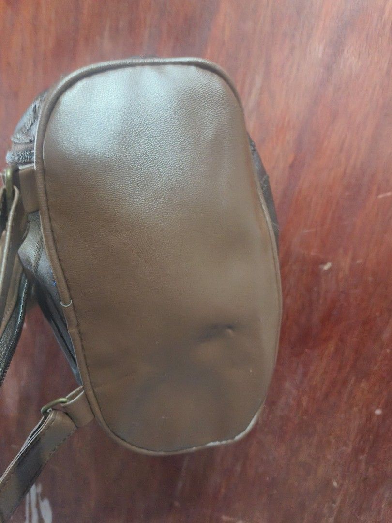 Art Gallery Patchwork Leather Drawstrings (Category: Backpacks) located in San Jose del Monte. Submitted by m_nshop (Listing ID 1459556044, Image 3). Description: - Cute brown leather backpack from Art Gallery - Unique patchwork design all over - Secure drawstring closure with a flap top - Adjustable straps for comfort - Lined interior - Perfect for everyday use or travel with sign of usage and storage from Japan Auction payment first jnt or lala