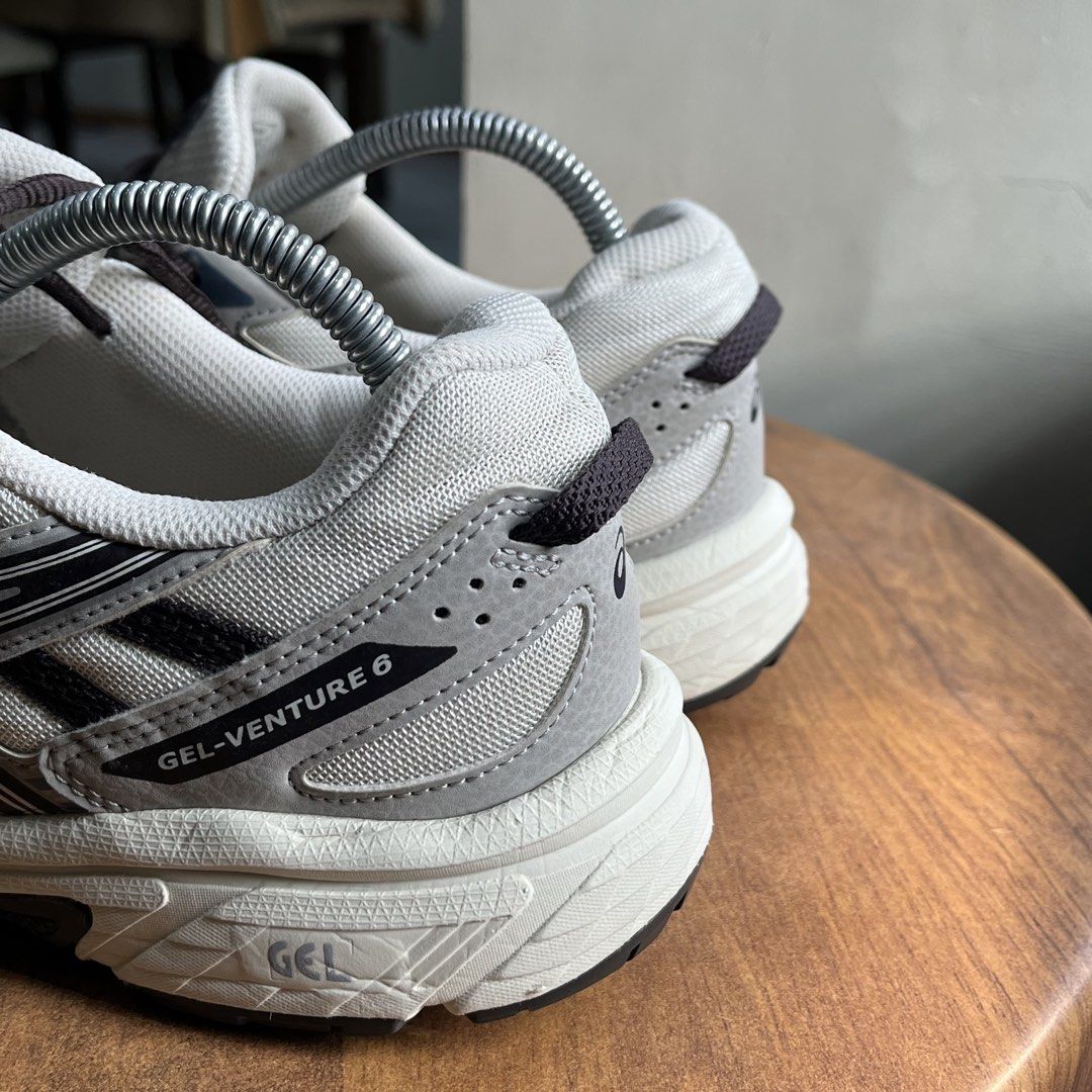 Asics gray (Category: Sneakers) located in Polomolok. Submitted by thriftyl (Listing ID 1459557406, Image 2). Description: .
