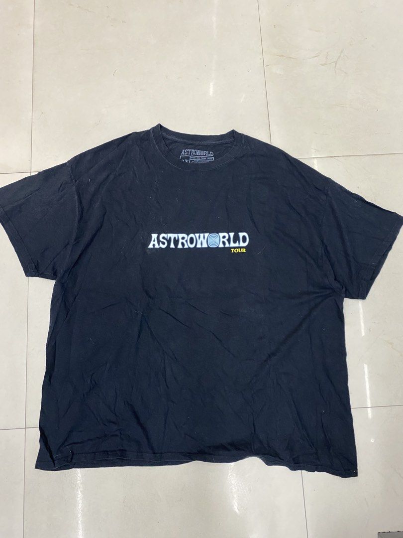 ASTROWORLD TRAVIS SCOTT TOUR SHIRT (Category: Tshirts & Polo Shirts ) located in Manila. Submitted by ercmrsmam (Listing ID 1459638335, Image 1). Description: ASTROWORLD TOUR SHIRT W27.5 L31 Hairlines Color may vary due to lighting Need wash Dm if interested 📩 will be posted on my carousell acc⬇️ Check out ercmrsmam listings on #Carousell: https://carousell.app.link/mu0SnqUHP3b 📍baclaran paranaque metro manila 🛵jnt/lalamove courier 💵 mop: gca