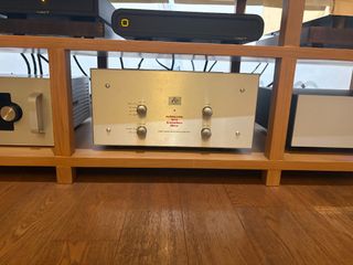 （分類：）位於 。 由 roger224 提交（商品編號 1459531947，圖片 1）。簡介： 。