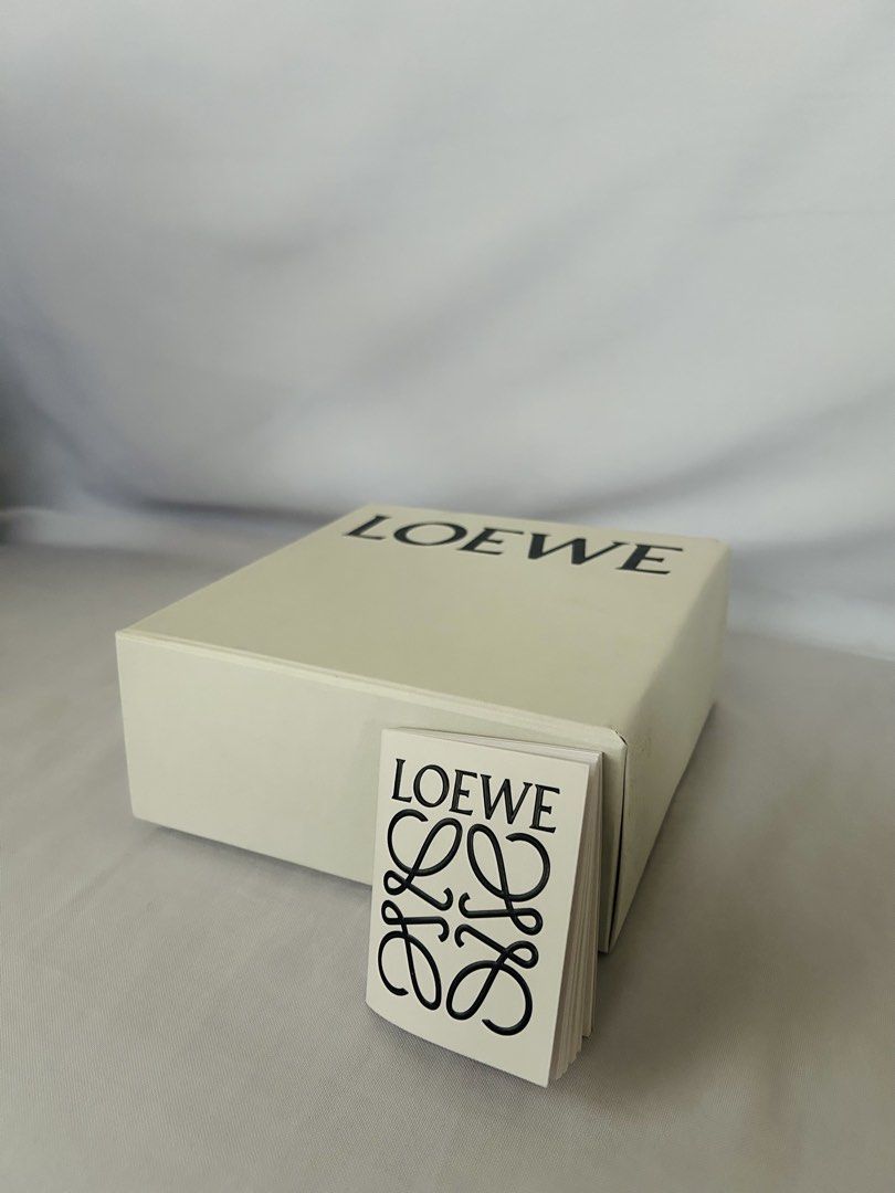 Authentic Loewe Reversible Anagram Leather Belt (Category: Belts) located in Quezon City. Submitted by carmi.md (Listing ID 1459524502, Image 3). Description: - Authentic Loewe Reversible Anagram belt in smooth calfskin bought from Shangri-la mall - Color: Tan / Black - Buckle: Gold Anagram - Size: 80 / 32 , 2.8cm wide - No defects, no creases, no stains - Inclusions: Original Box, Dust Bag, Authenticity Card, Original Paper bag RFS: Decluttering
