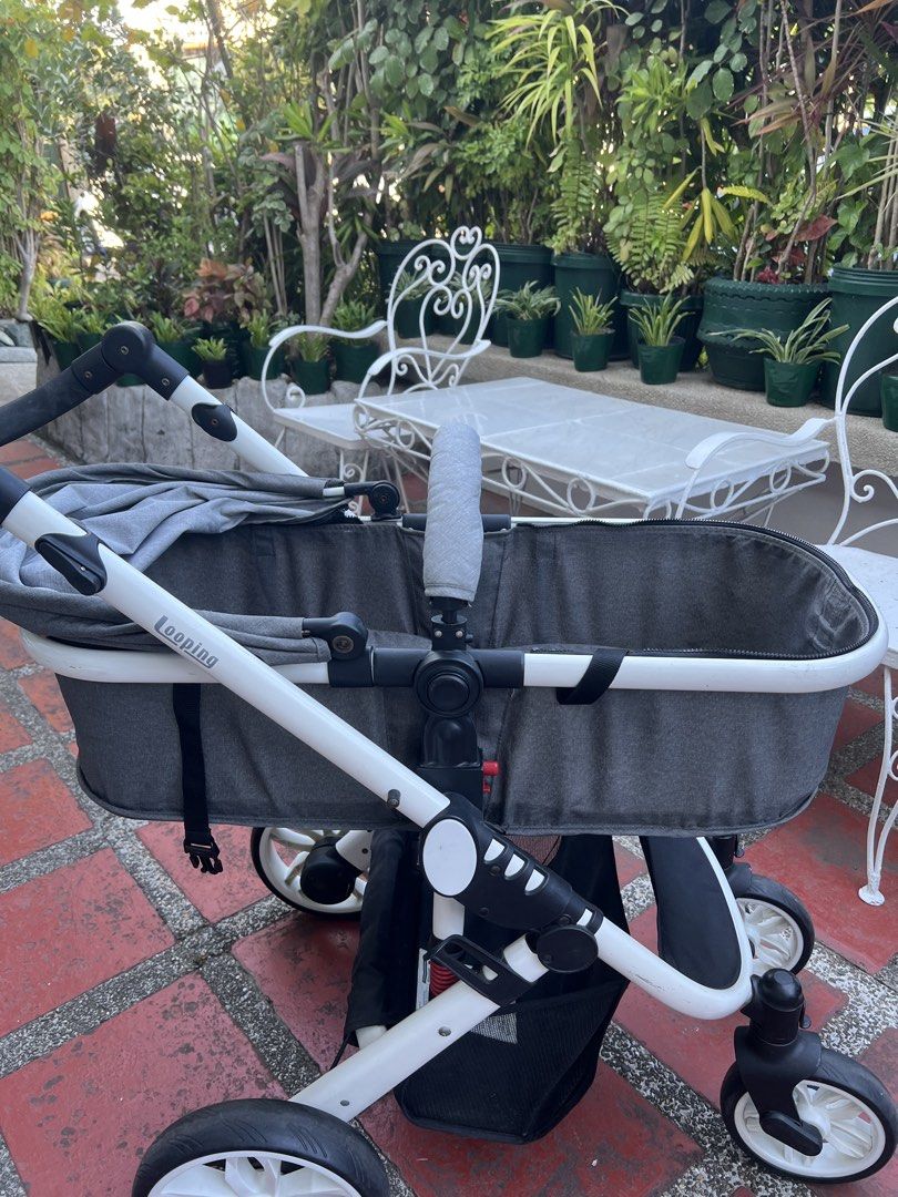 Looping Sydney Stroller Frame w/ car seat (Category: Car Seats) located in Paranaque City. Submitted by chrisy.br (Listing ID 1459553078, Image 3). Description: - Looping Sydney stroller WITH Car Seat (Original Retail price P18,000-23,000+) - Sturdy white and black stroller frame with reliable wheels. -Car seat can be attached on the stroller (interchangeable with bassinet) - Ideal for both travel and everyday outings. - Simple assembly and disas