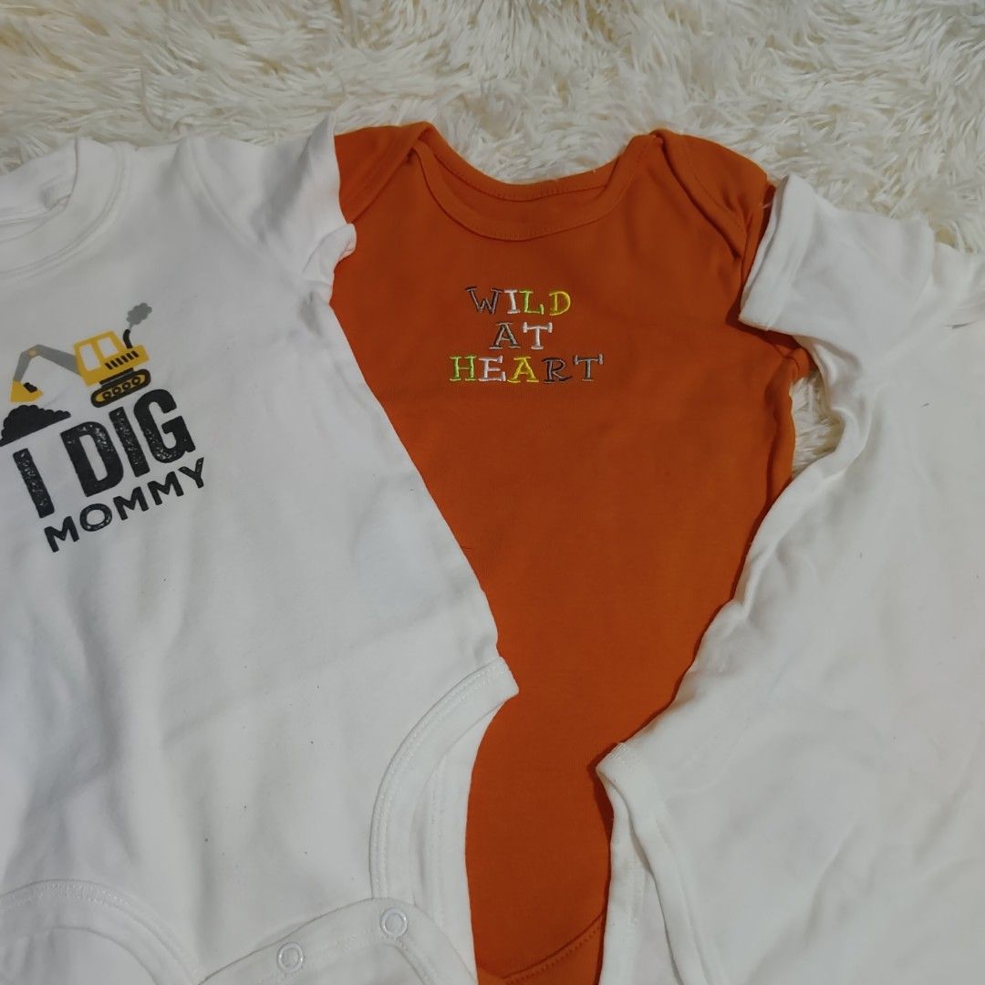 Babyboy bundle (Category: Babies & Kids Fashion) located in Bacoor. Submitted by sayd17 (Listing ID 1459657700, Image 3). Description: 6mons to 1 yr old.
