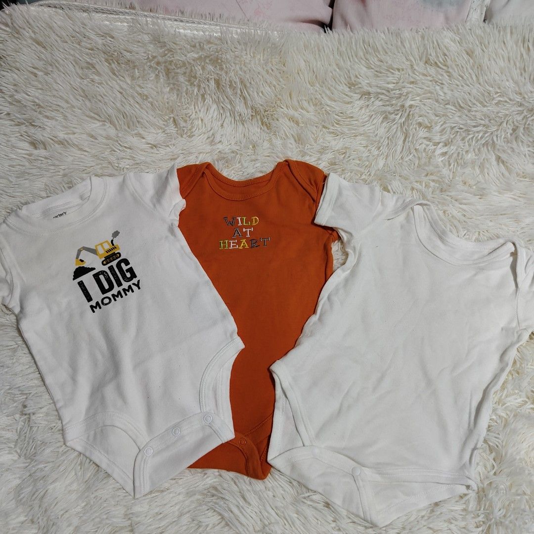 Babyboy bundle (Category: Babies & Kids Fashion) located in Bacoor. Submitted by sayd17 (Listing ID 1459657700, Image 1). Description: 6mons to 1 yr old.