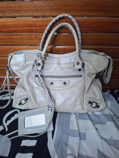 (Category: ) located in . Submitted by jercksthriftph (Listing ID 1459511617, Image 1). Description: .