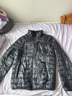 （分類：）位於 。 由 renzmarcian43 提交（商品編號 1459506536，圖片 1）。簡介： 。