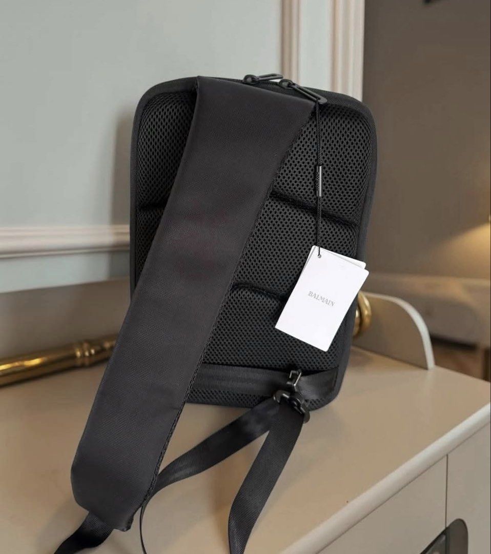 Balmain Body Bag (Category: Sling Bags) located in Manila. Submitted by stopshop26 (Listing ID 1459533915, Image 2). Description: Balmain Body Bag Brand new and original Onhand and ready to ship.