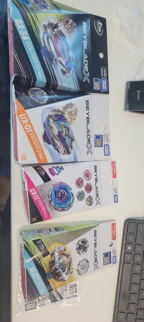 ux01, cx17, cx13, bx27 (03) （分類：動作及對戰玩具）位於 Hong Kong。 由 cyril_721 提交（商品編號 1459537792，圖片 1）。簡介： 有 BX-13（亞洲，有code)、UX-01 (亞洲，有code)、CX-17 (日，有code)同埋 BX-27-03 (唔肯定code用左未，當無）。。