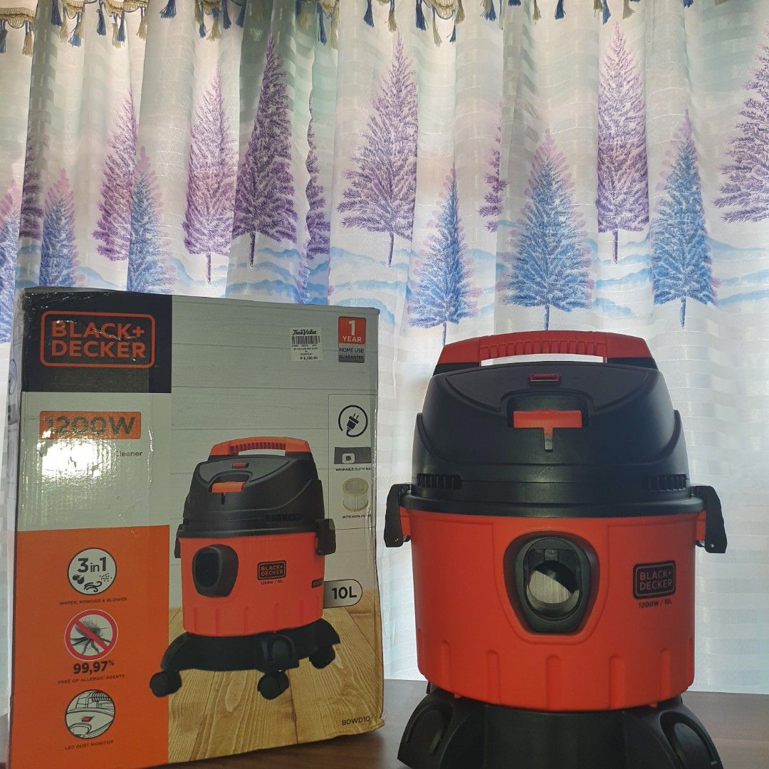 Black and decker vacuum cleaner (Category: Cleaning Tools & Supplies) located in Manila. Submitted by john-trade (Listing ID 1459553684, Image 3). Description: .