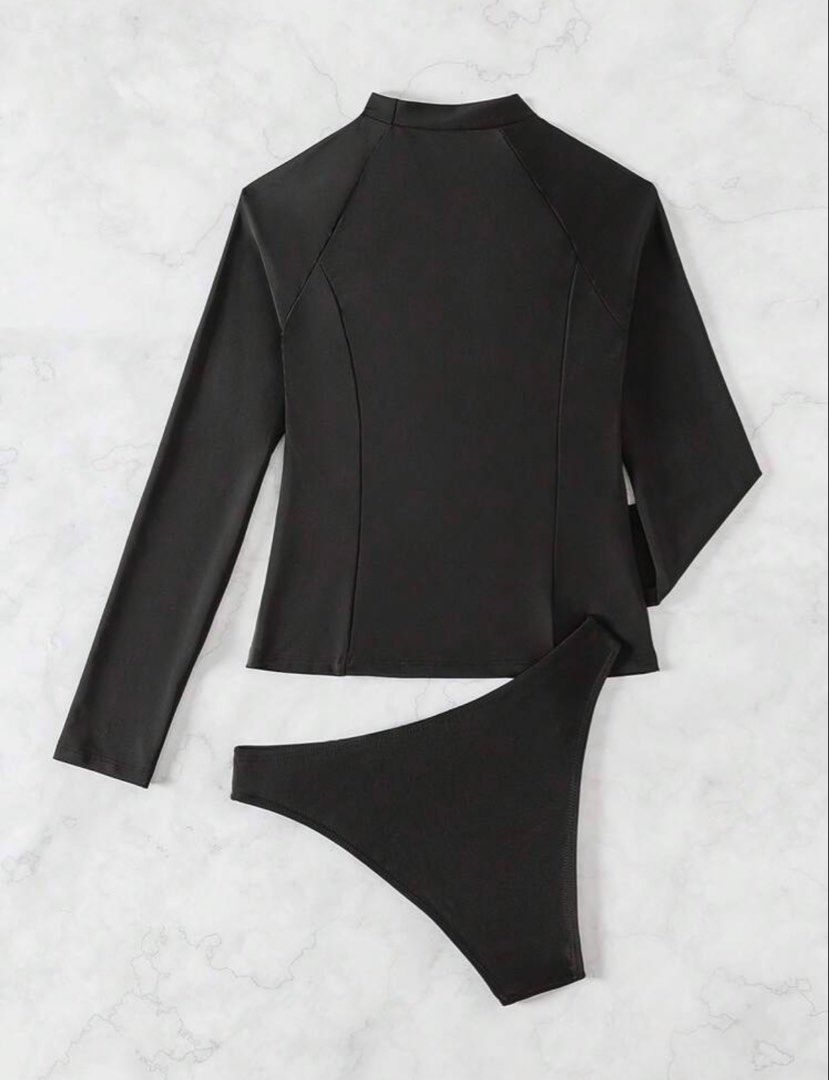 Black and White Long Sleeve Rash Guard Bikini Set (Category: Rash guard) located in Cebu City. Submitted by zyaralee (Listing ID 1459636559, Image 3). Description: Bought from Shein Loc: Cebu City Pm me if you want actual video RFS: ordered the wrong size .